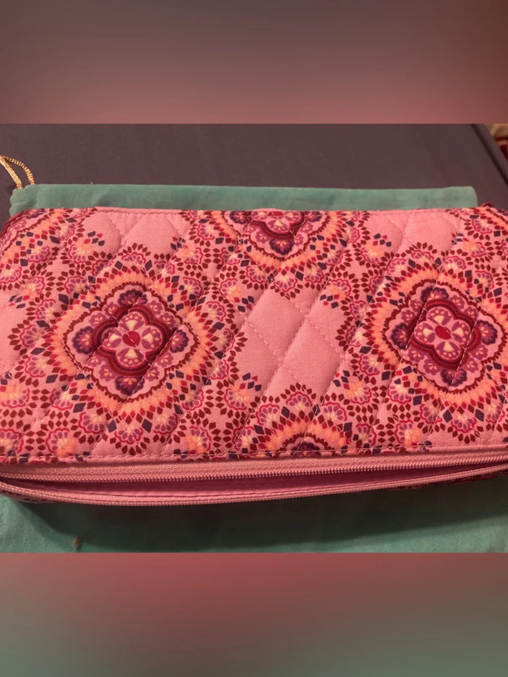 Vera Bradley Pink Weekly Pill Organizer Case with Labeled Compartments - Picture 1 of 3